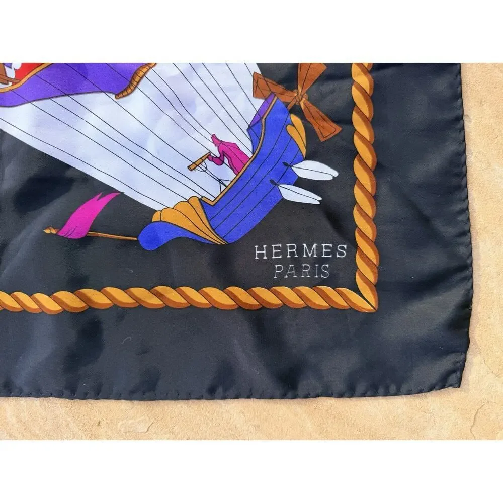 HERMÈS Silk HOT AIR BALLONE Scarf 30”x30” Inch ES